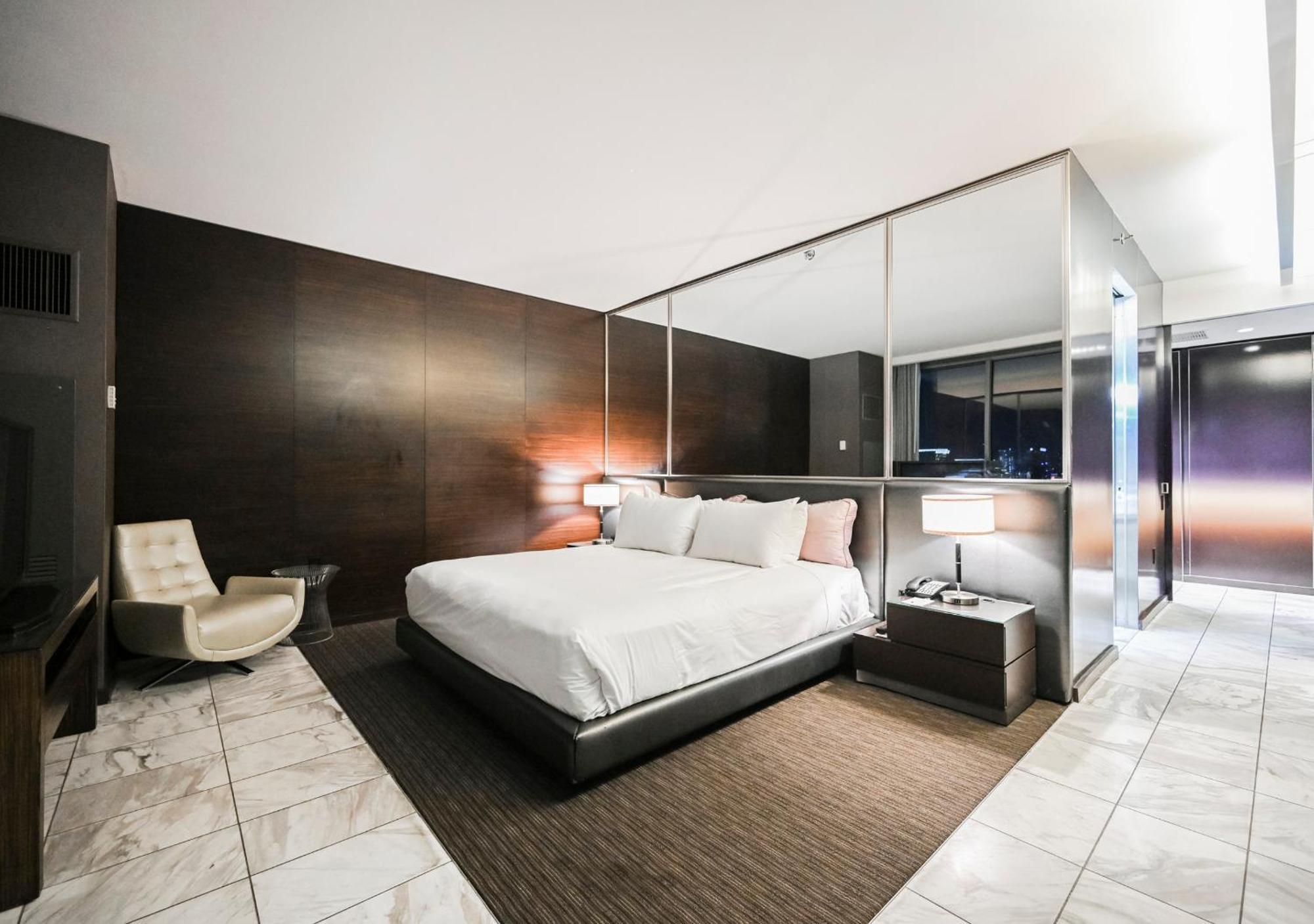 لاس فيغاس Stripviewsuites Two-Bedroom Con-Joined Exclusive Condo الغرفة الصورة